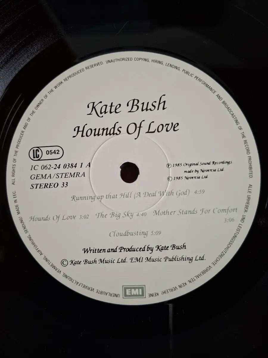 Kate Bush – Hounds Of Love
