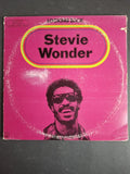Stevie Wonder – Looking Back