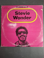 Stevie Wonder – Looking Back
