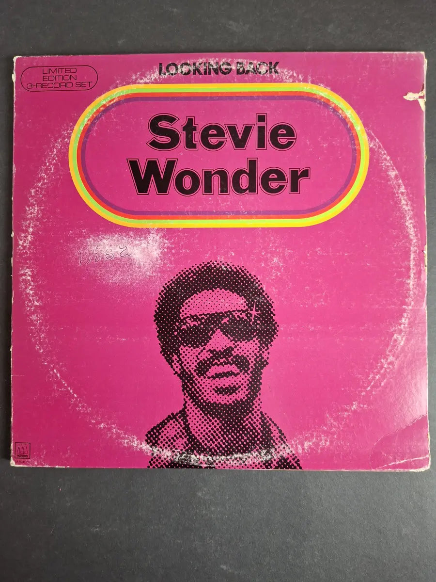 Stevie Wonder – Looking Back