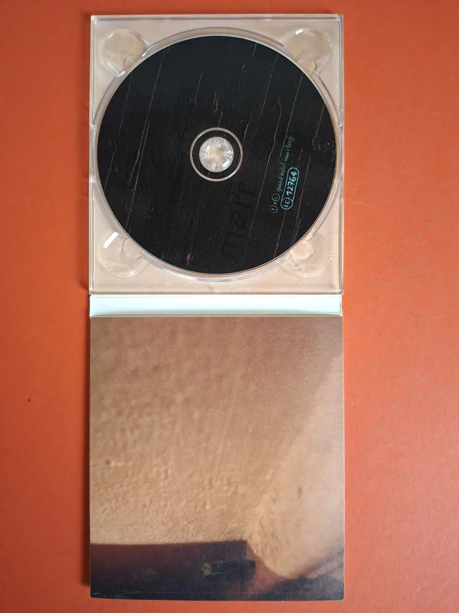Marr – Express And Take Shape