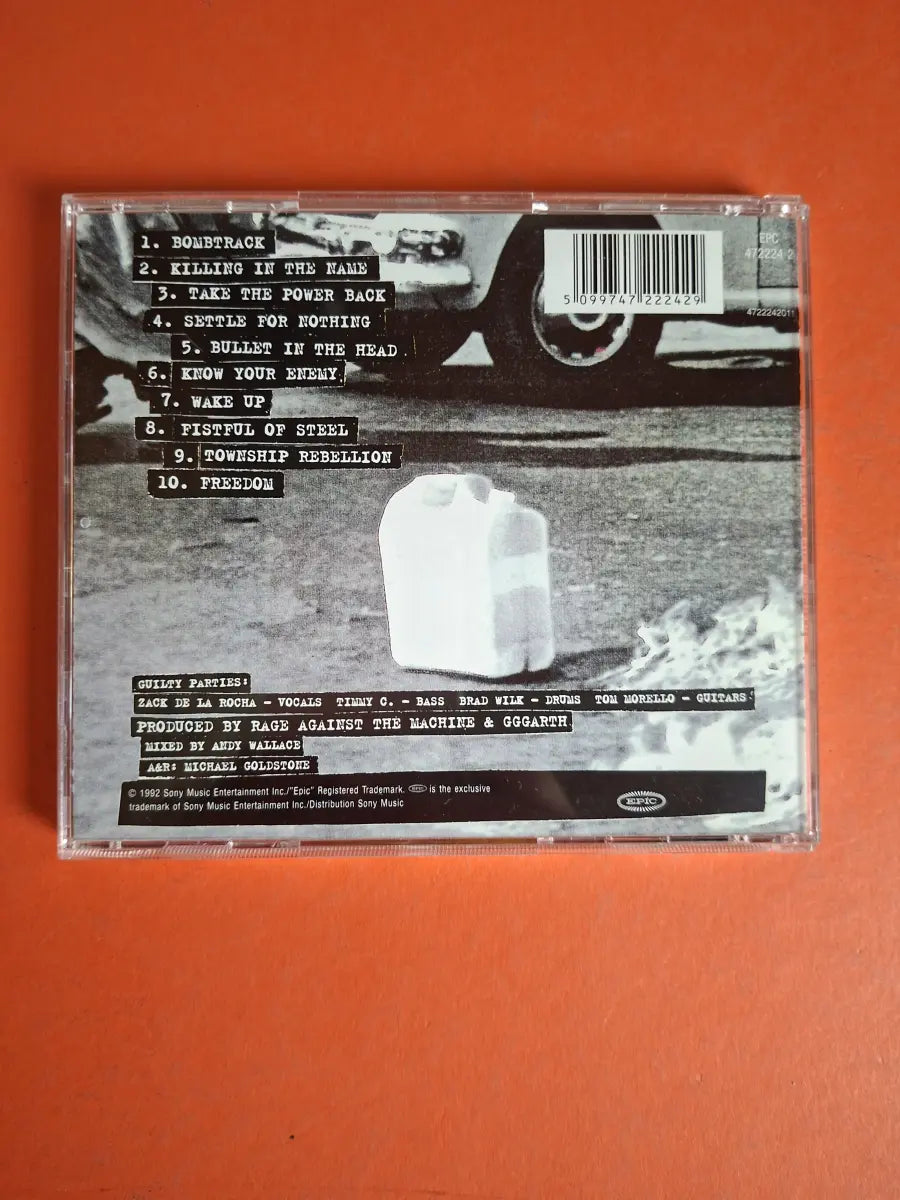 Rage Against The Machine – Rage Against The Machine