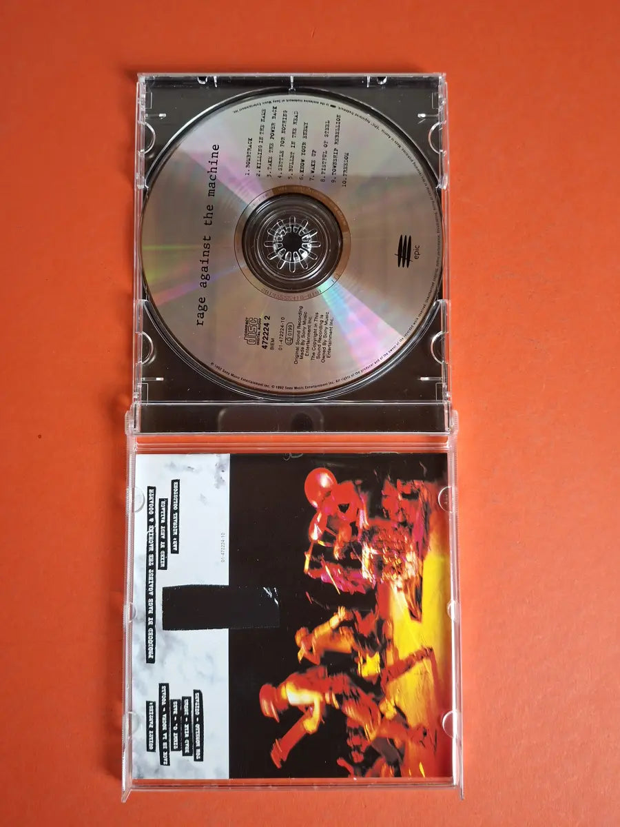Rage Against The Machine – Rage Against The Machine