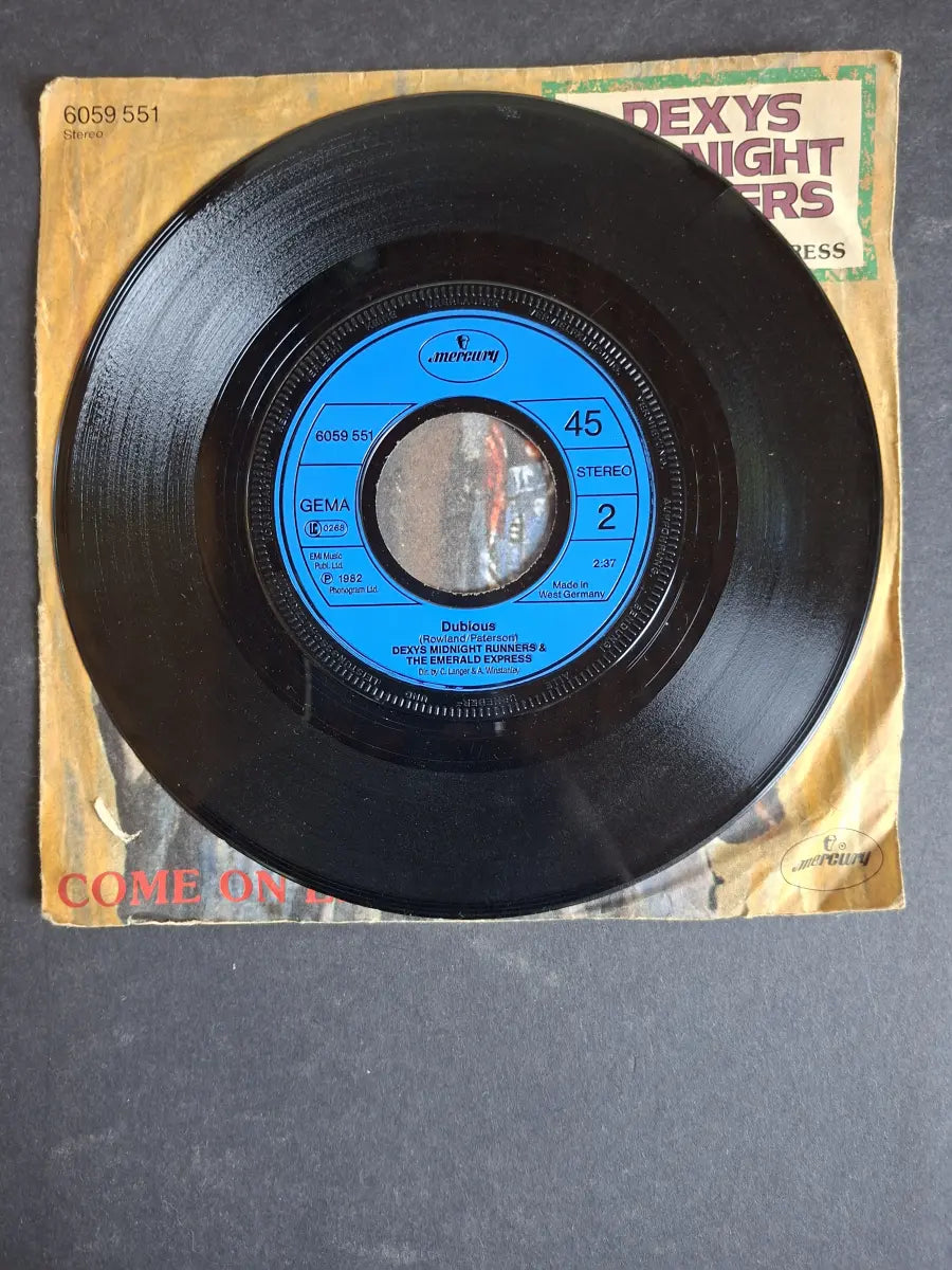 Dexys Midnight Runners & The Emerald Express – Come On Eileen
