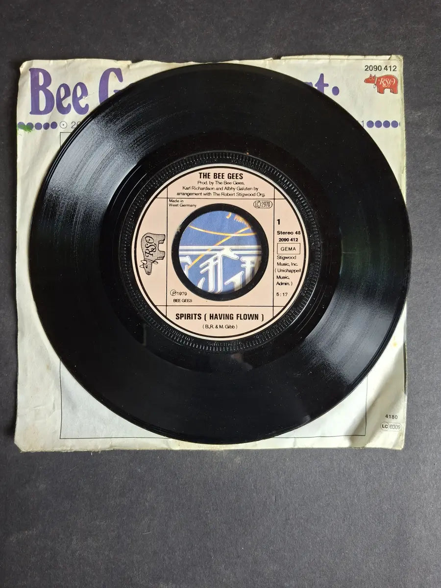 Bee Gees – Spirits (Having Flown)