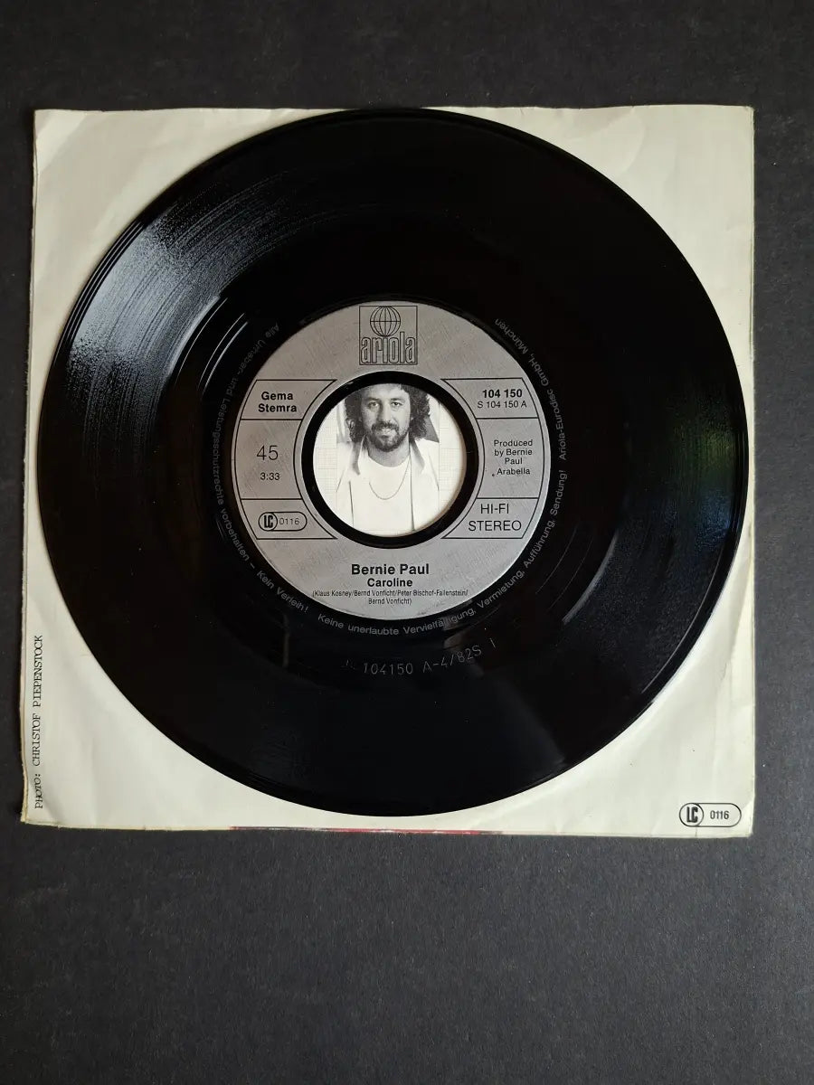 Bernie Paul – Caroline