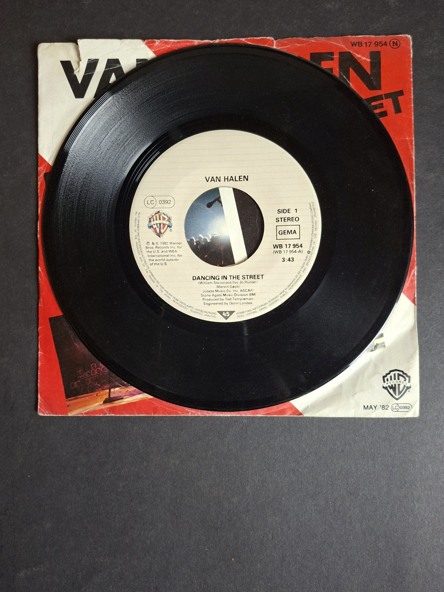 Van Halen – Dancing In The Street