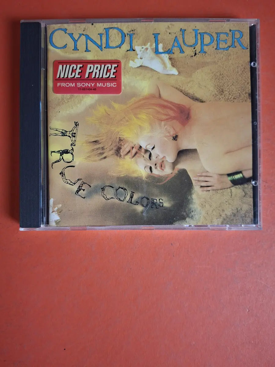 Cyndi Lauper – True Colors