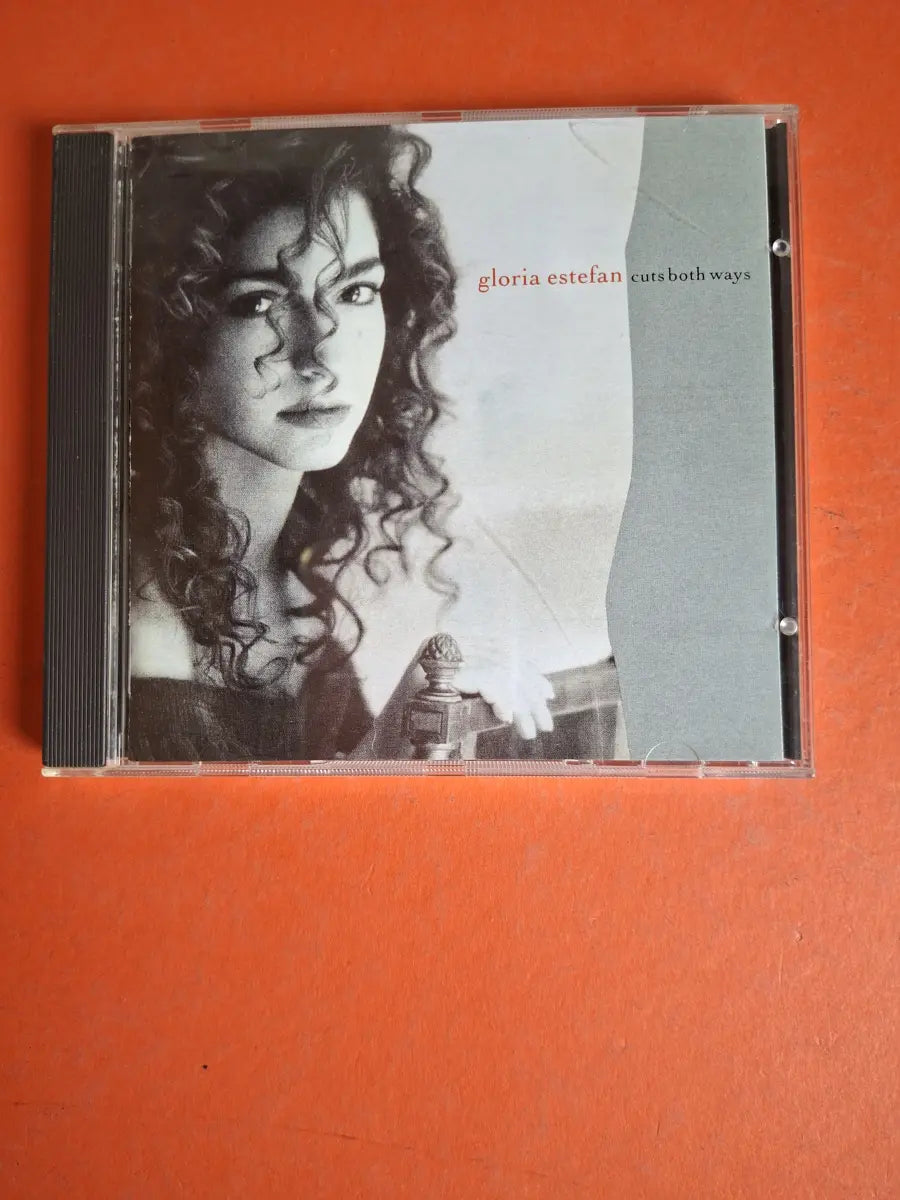 Gloria Estefan – Cuts Both Ways