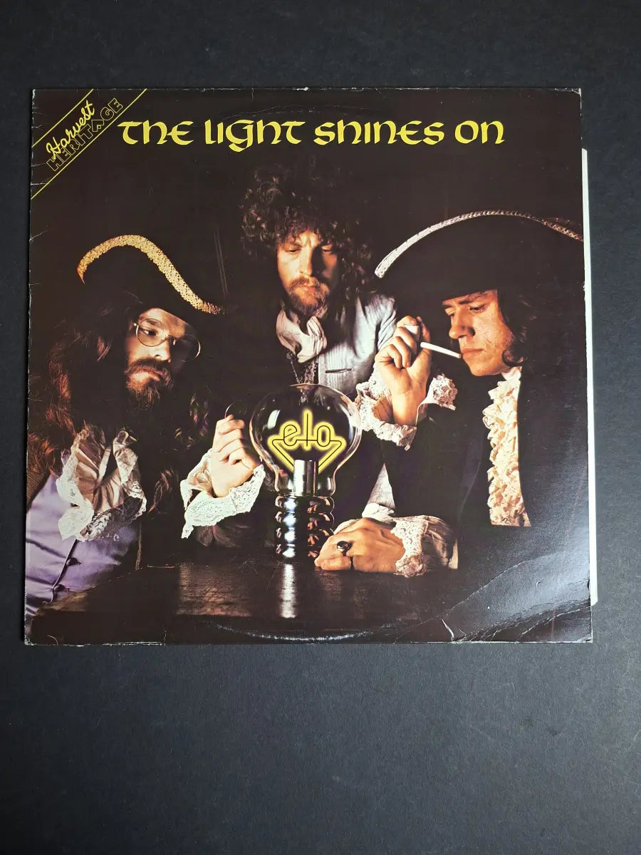 Electric Light Orchestra – The Light Shines On