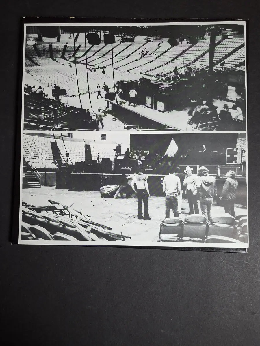 Genesis – Seconds Out