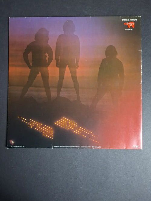 Bee Gees – Spirits Having Flown