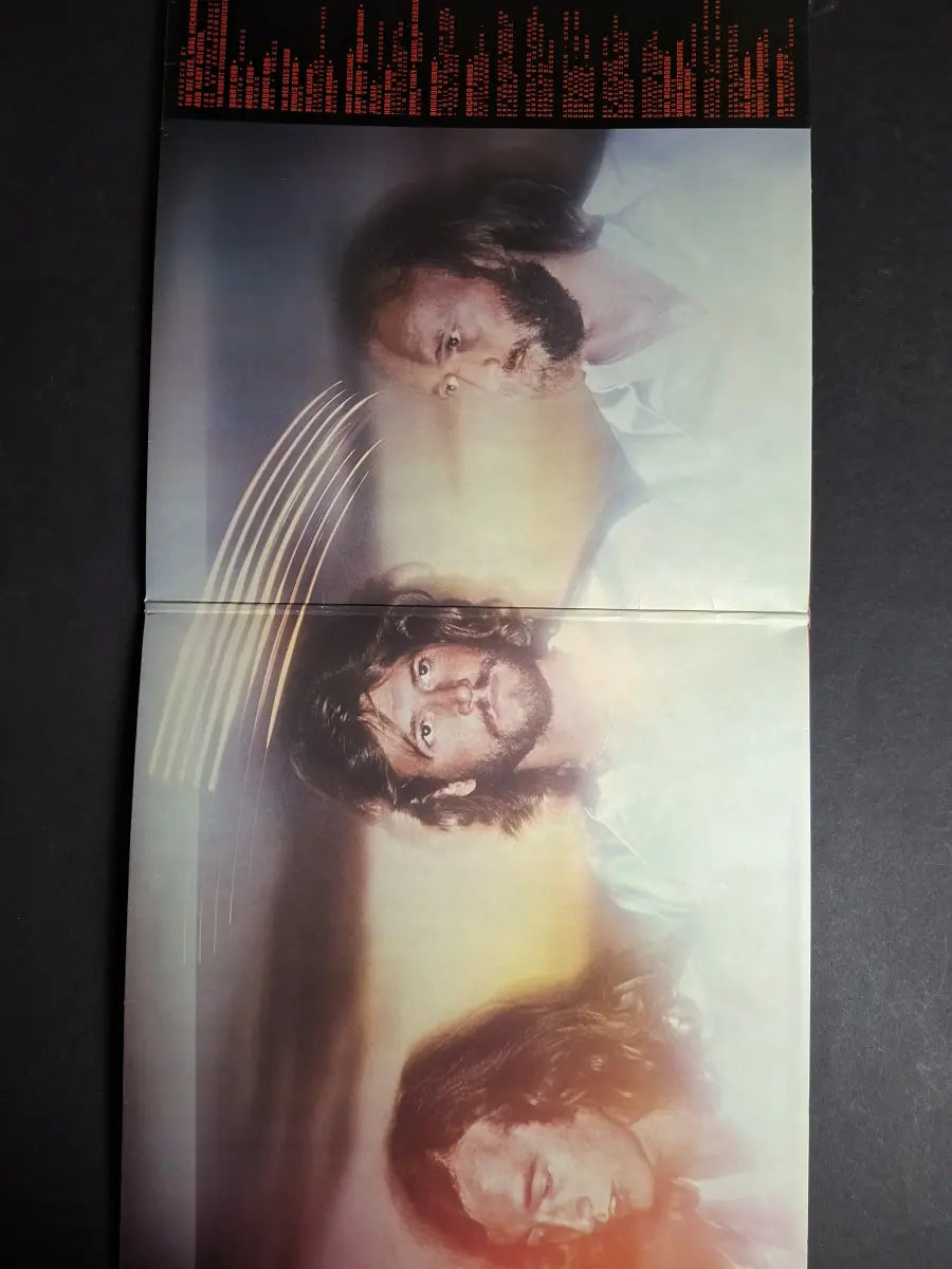 Bee Gees – Spirits Having Flown