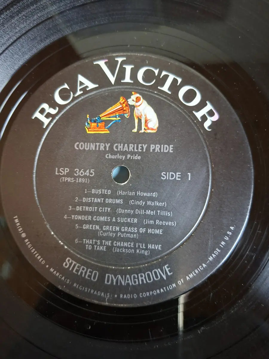 Charley Pride ‎– Country Charley Pride