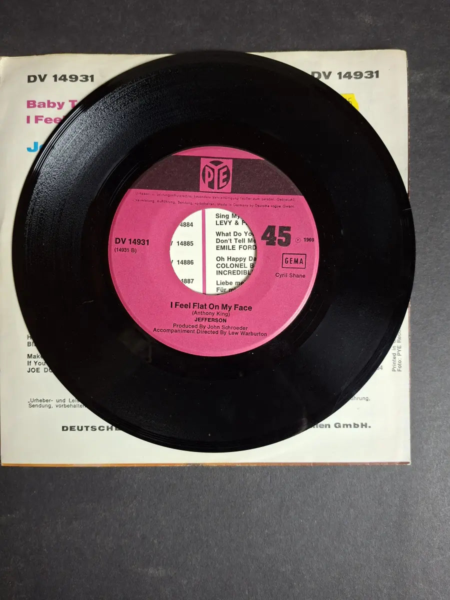 Jefferson – Baby Take Me In Your Arms / I Feel Flat On My Face