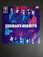 Herman's Hermits ‎– Here Comes The Star / It's Alright Now