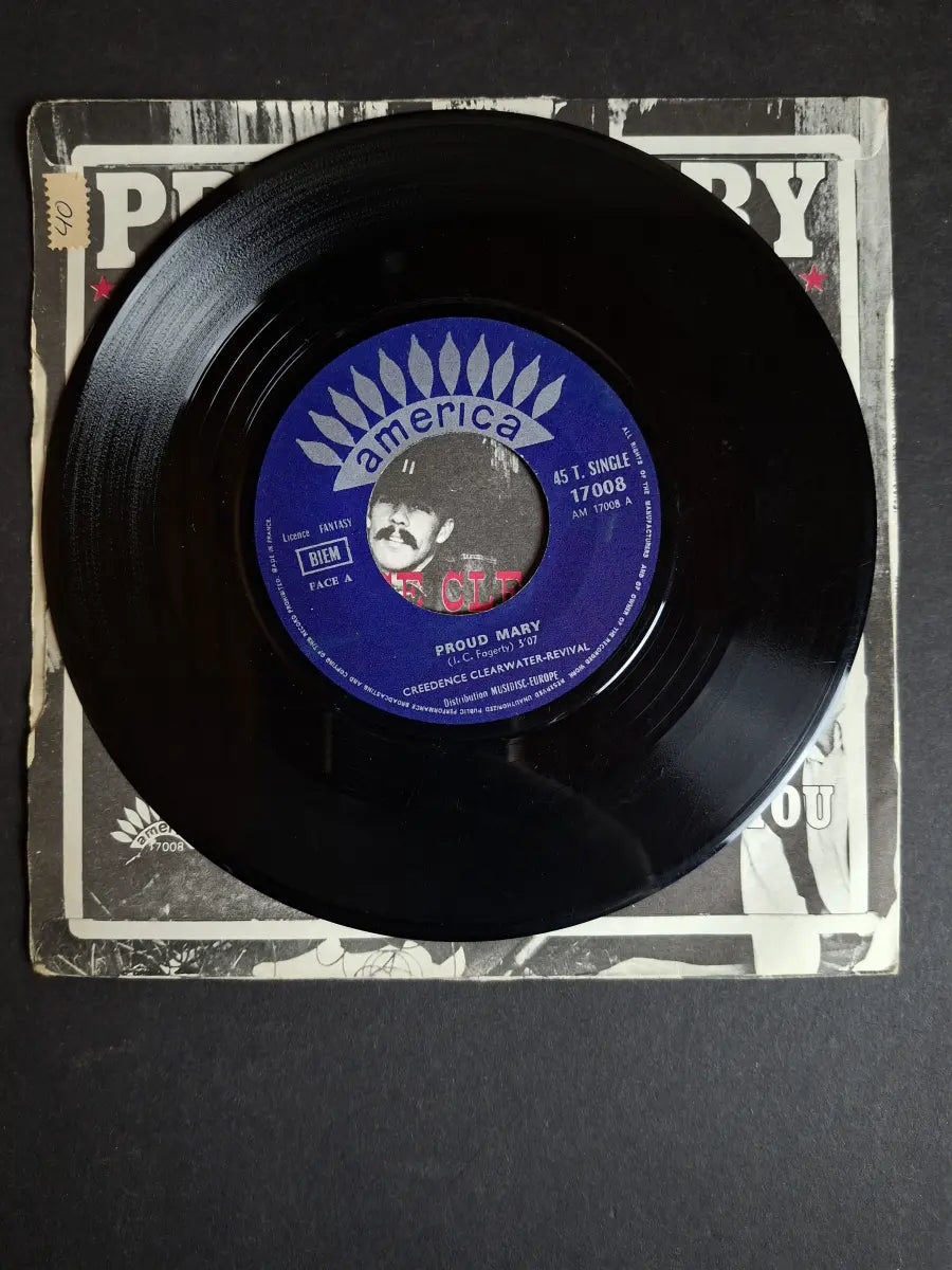 Creedence Clearwater Revival ‎– Proud Mary