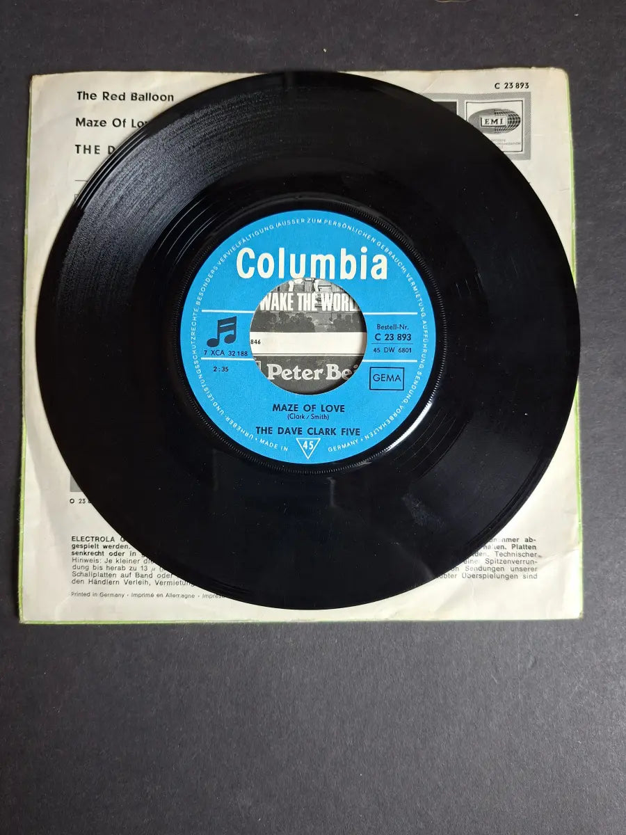 The Dave Clark Five ‎– The Red Balloon / Maze Of Love