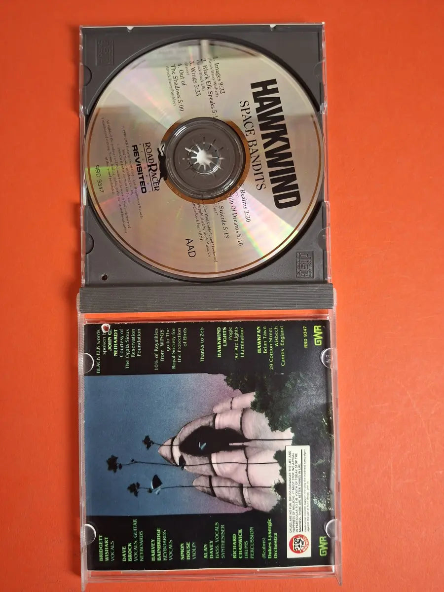 Hawkwind – Space Bandits