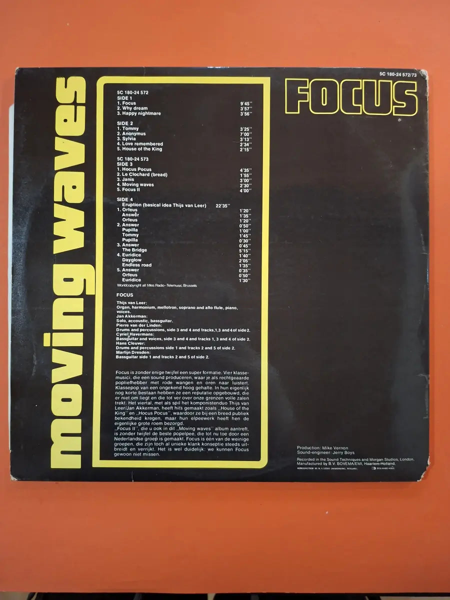 Focus – Moving Waves
