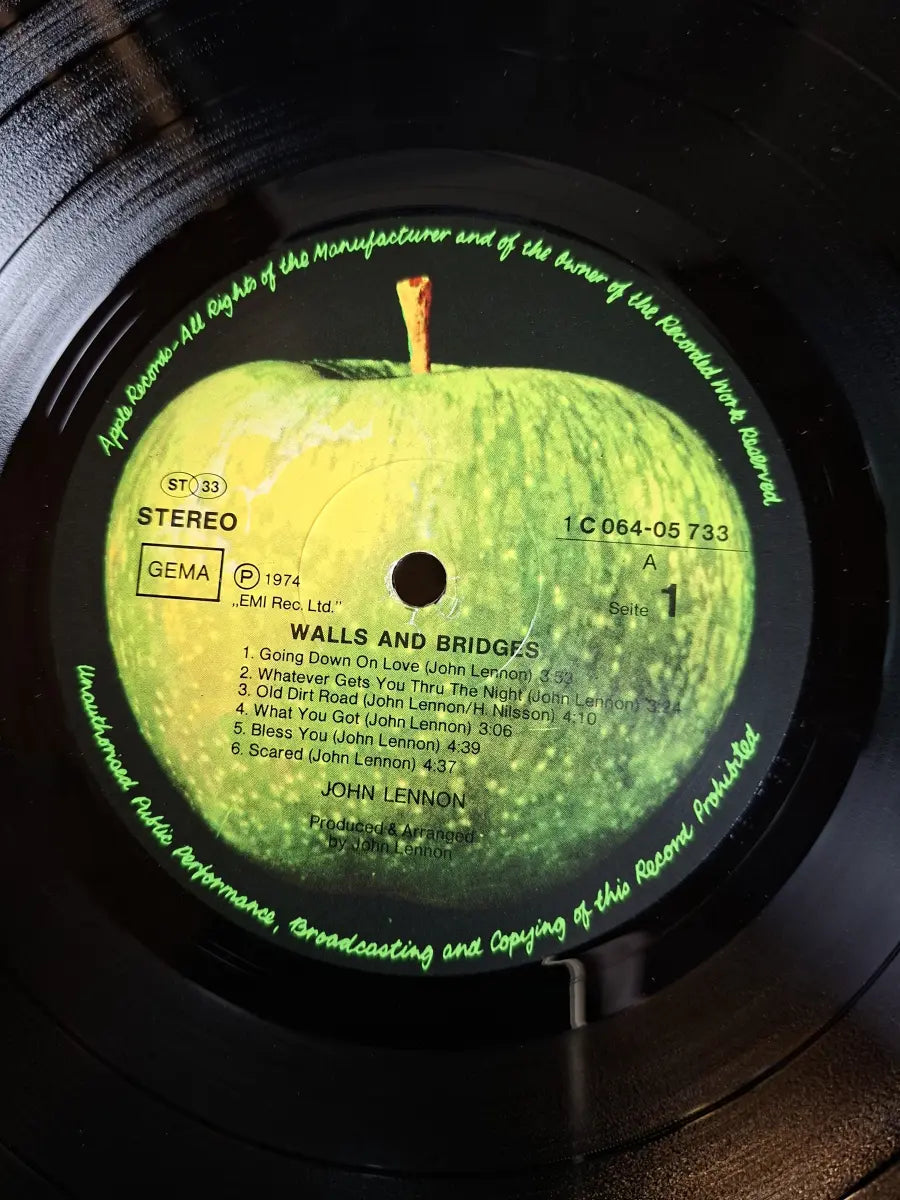 John Lennon – Walls And Bridges