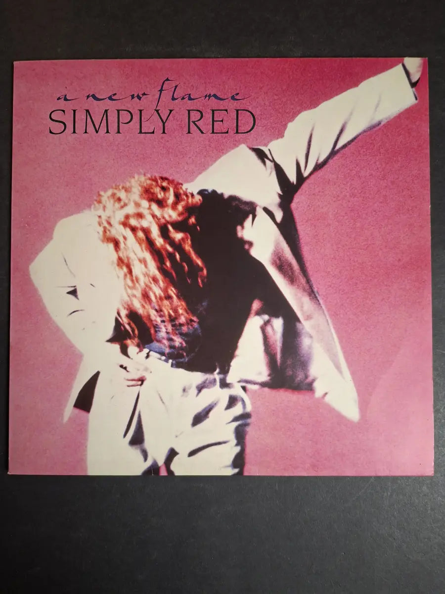 Simply Red – A New Flame