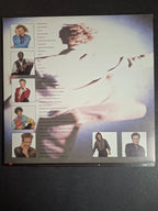 Simply Red – A New Flame