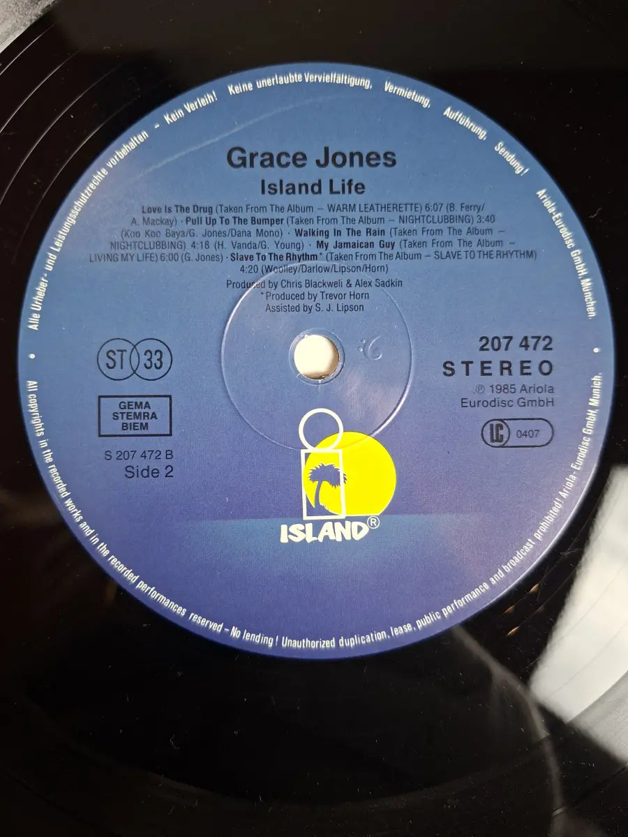 Grace Jones – Island Life