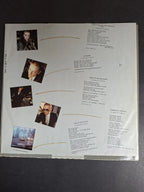 Eurythmics – Sweet Dreams Are Made Of This