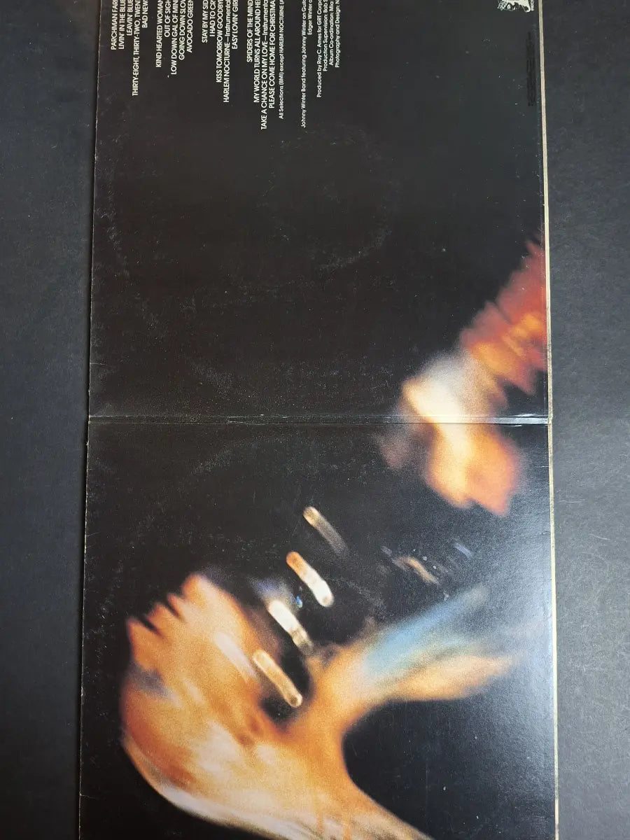 Johnny Winter – Before The Storm