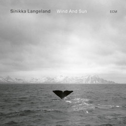 Das Bild zeigt das Albumcover von Sinikka Langeland - Wind And Sun